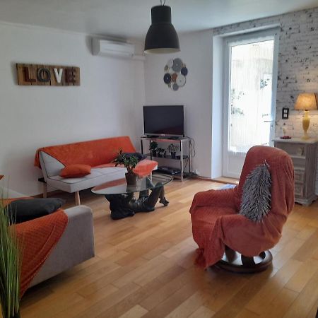Maison De Village Avec Cour Interieure Et Terrasse Septfonds Kültér fotó