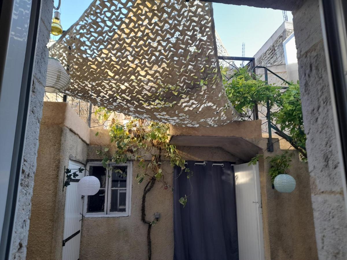 Maison De Village Avec Cour Interieure Et Terrasse Septfonds Kültér fotó