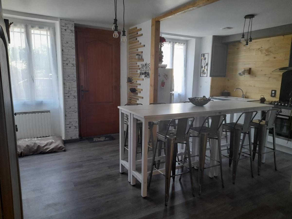 Maison De Village Avec Cour Interieure Et Terrasse Septfonds Kültér fotó
