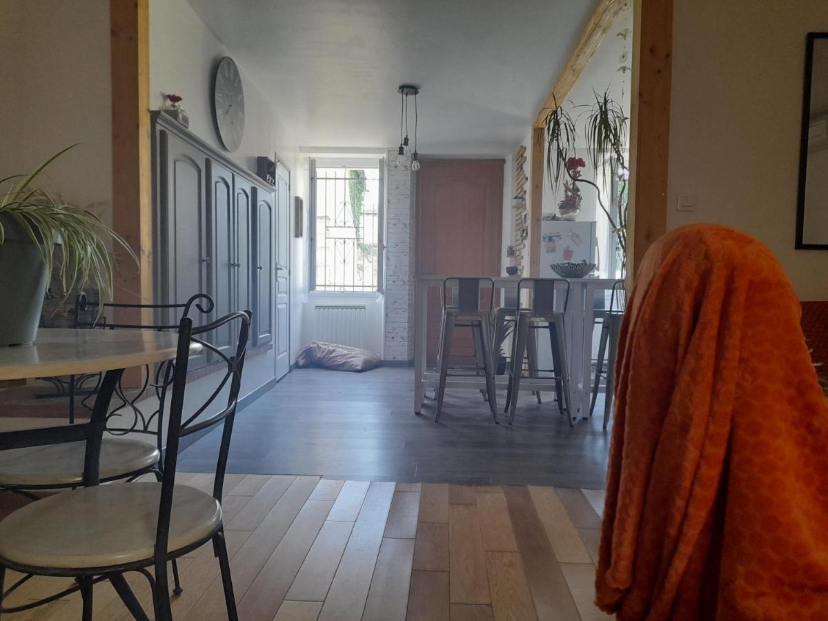 Maison De Village Avec Cour Interieure Et Terrasse Septfonds Kültér fotó